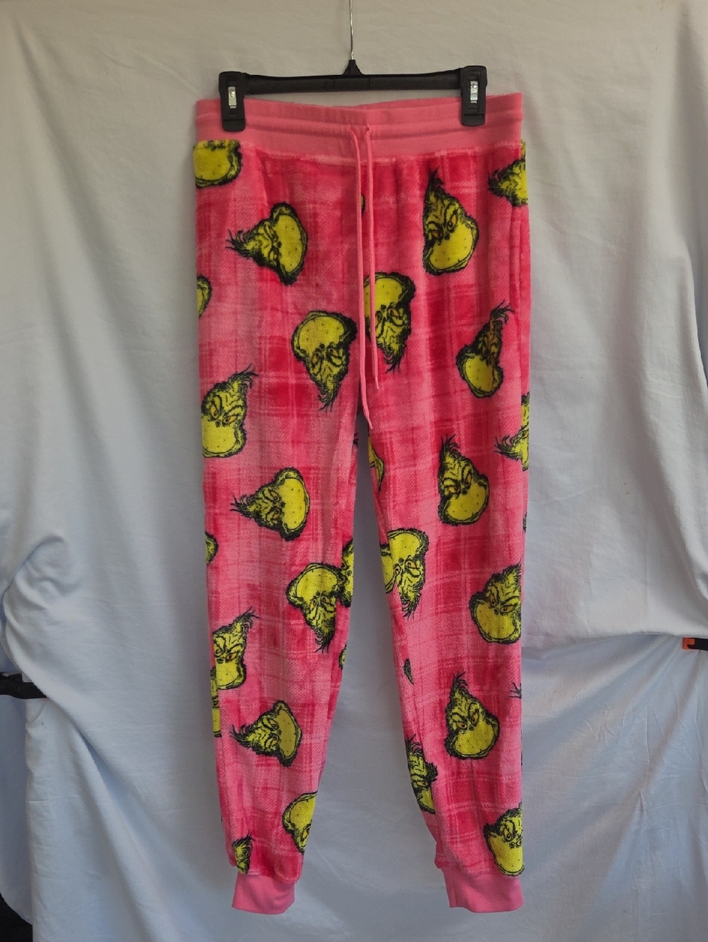 Women's Pink Grinch Fleece Pajama Pants.       Sz Med